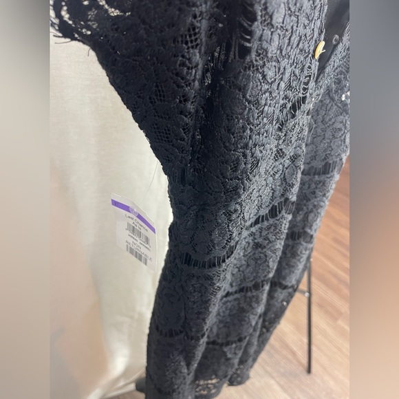 Wishlist Apparel Sleeveless Halter Lace Black Mini Dress Size Medium NWT - Picture 12 of 14